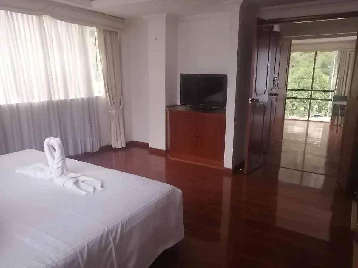 Hotel Santa Monica Bogota