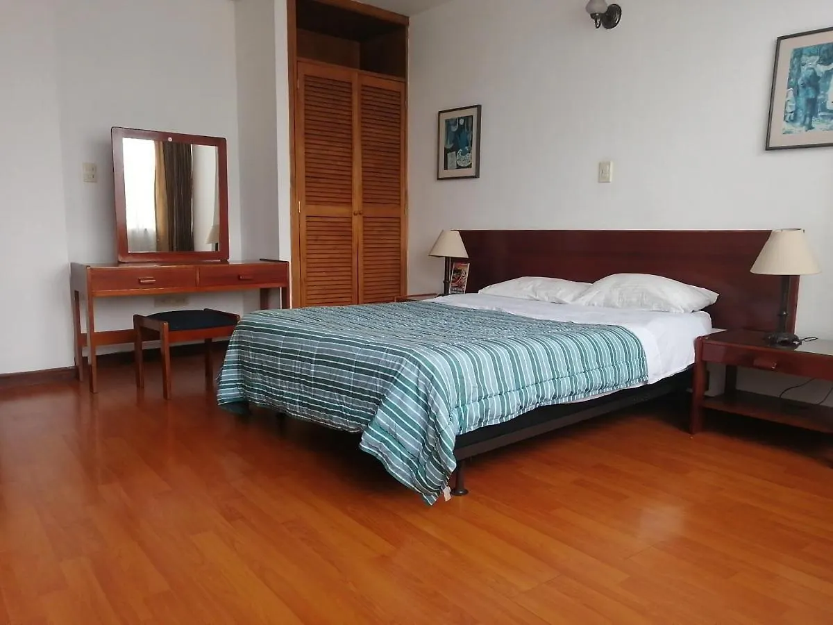 Hotel Santa Monica Bogota